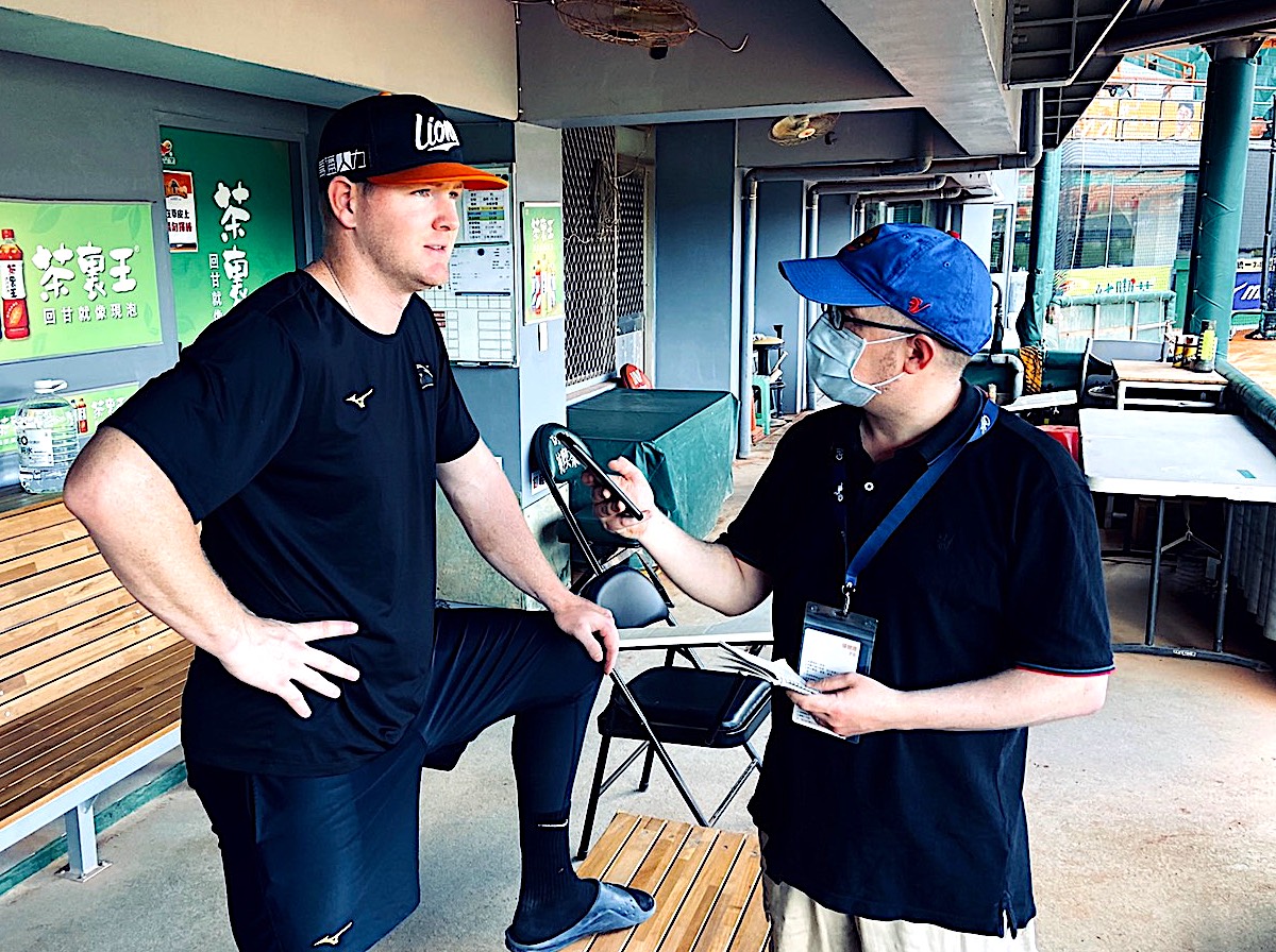 TTT Interview – Logan Darnell – Uni-Lions Pitcher