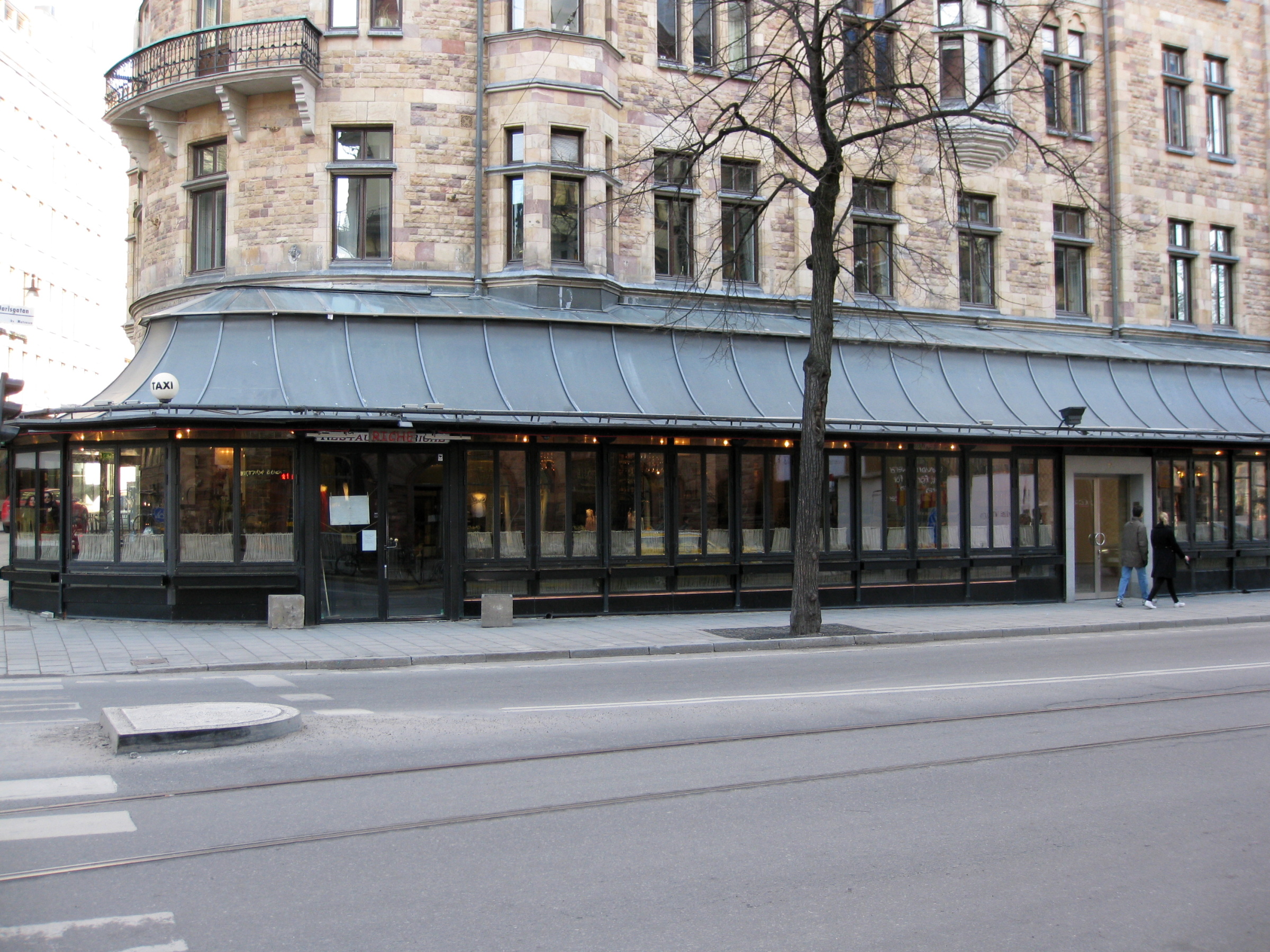COVID Racism Hits Sweden’s Restaurant Scene – In The Form Of Batman