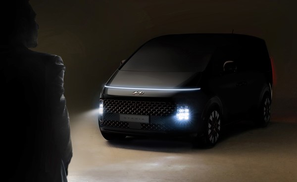 Hyundai Offers First Peek At Its New MPV – STARIA