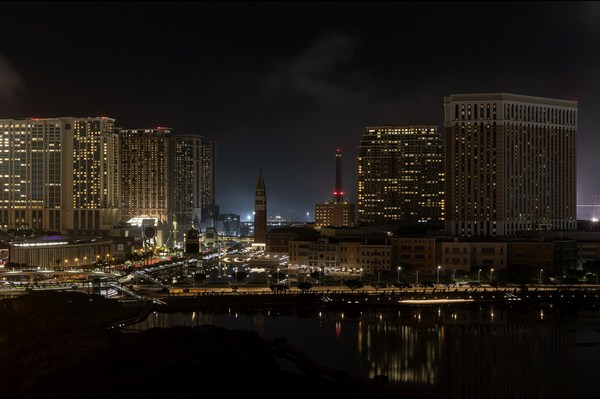 Sands Resorts Go Dark to Support Earth Hour 2021