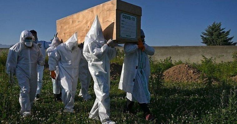 India records 400,000 COVID deaths