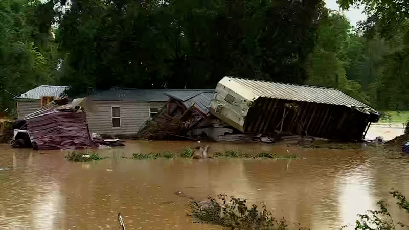 22 killed and dozens missing in Tennessee flash flood