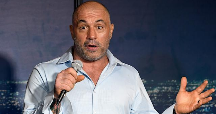 Renowned US podcast host admits he has covid
