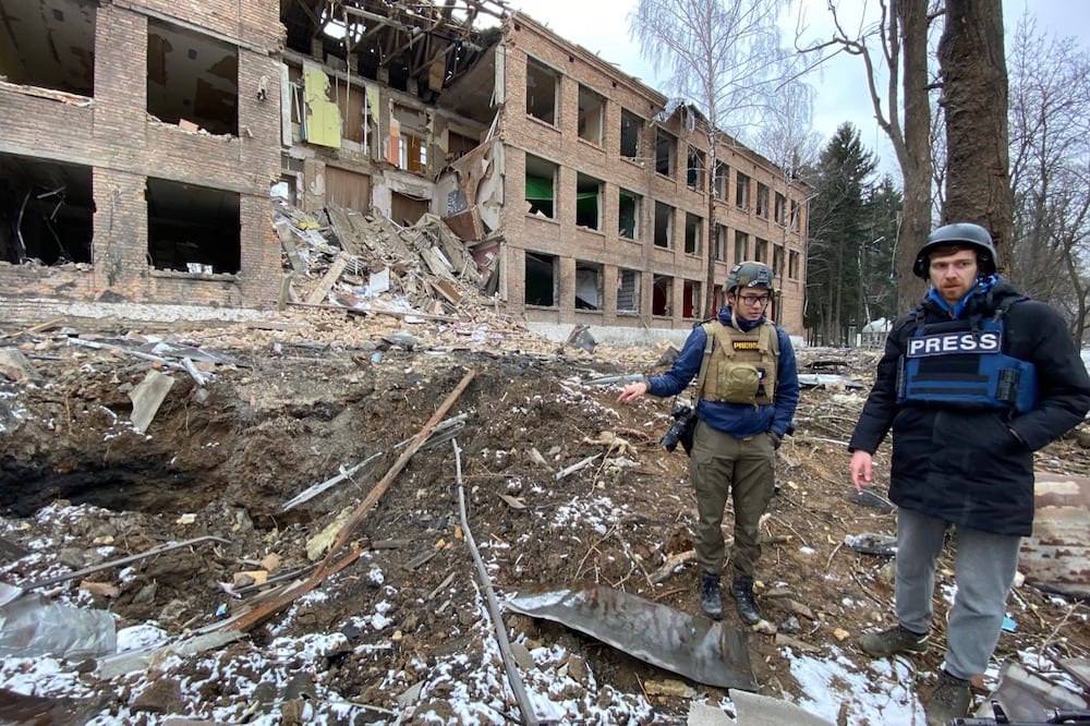 Russia restrains journalists reporting from Ukraine