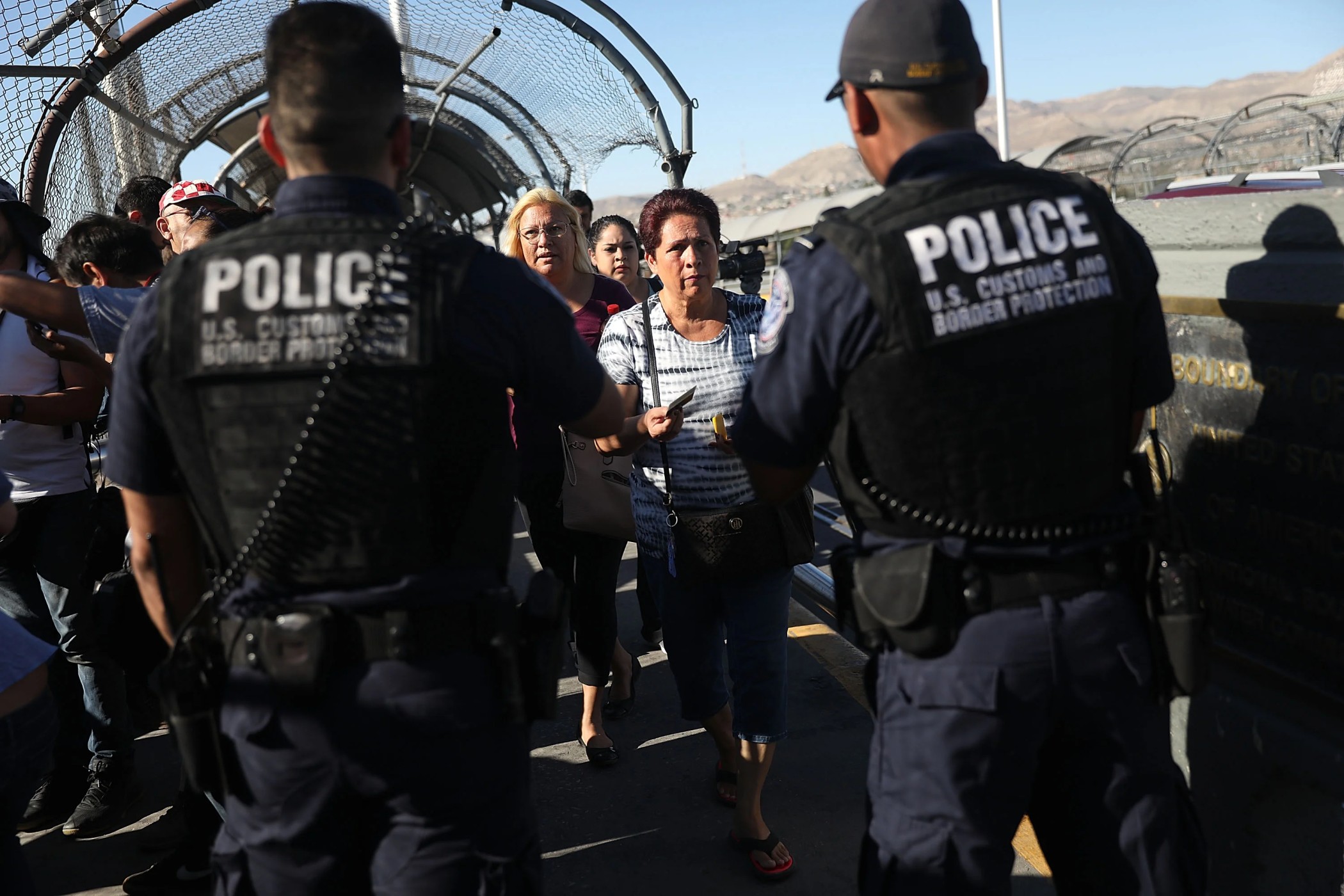 Supreme Court extends the Trump-era pandemic immigration rule