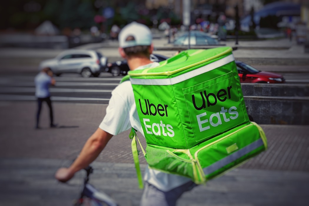 Uber Eats Japan Staff Seeking Greater Accident Compensation