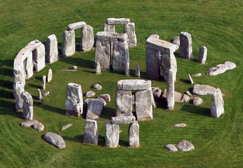 Origin Of Stonehenge Standing Stones Finally Solved
