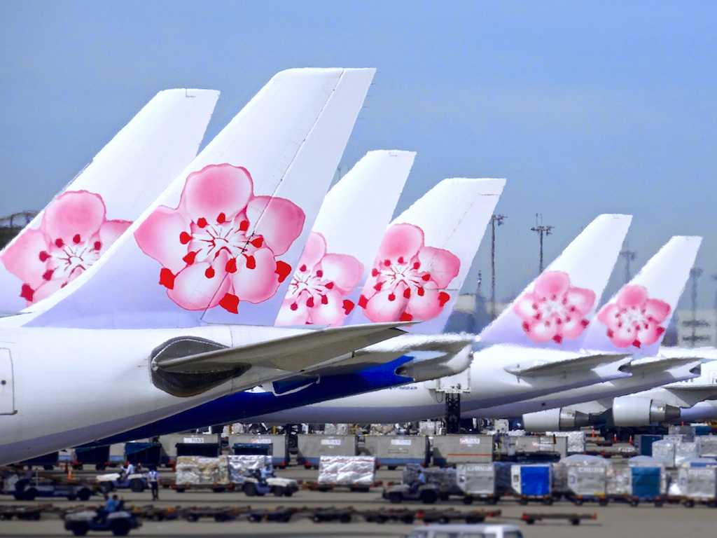 China Airlines New Taiwan Themed Aircraft Design – Still Confusing!