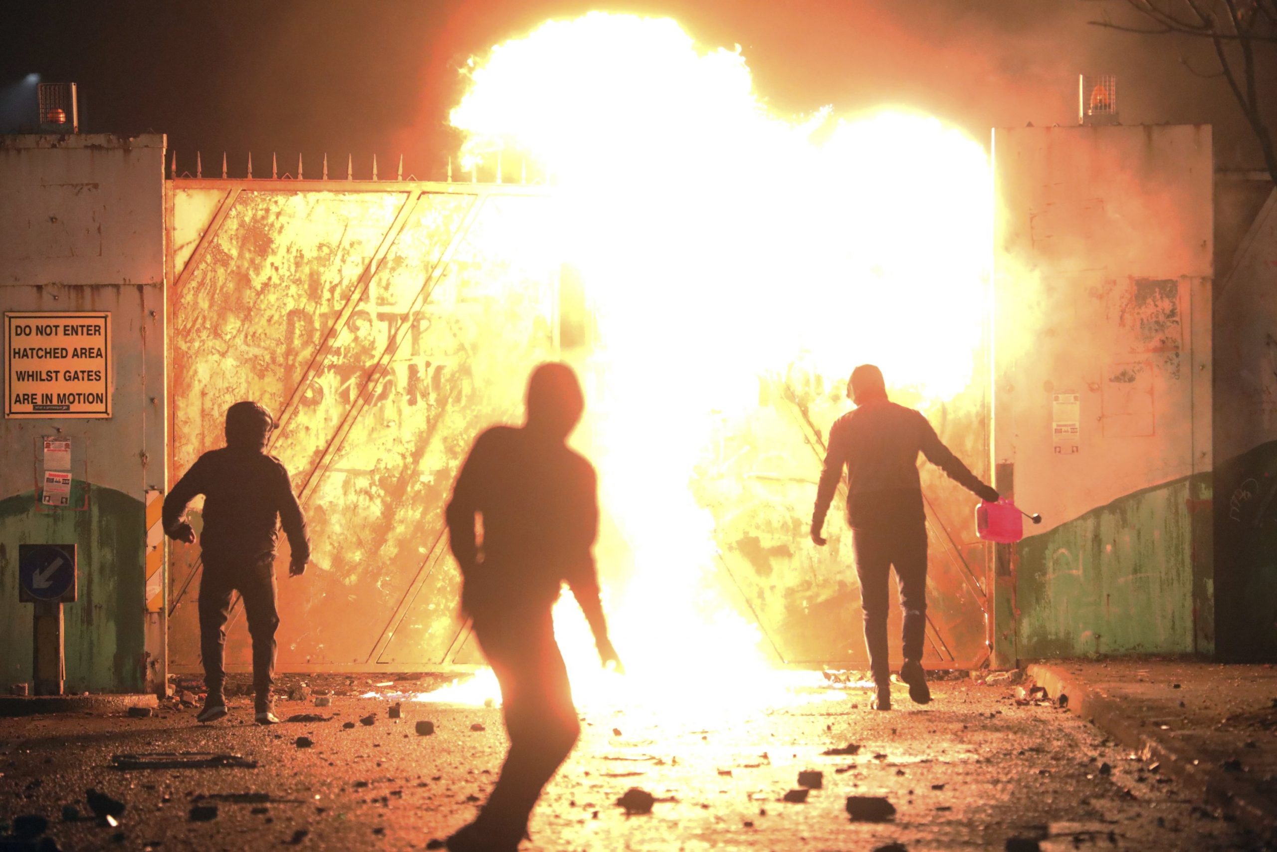 Northern Ireland Riots Worst In Years – Sectarian Divide Grows