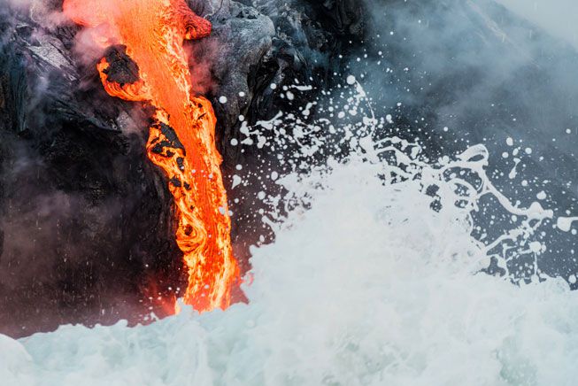 Laze rises as lava enters the ocean