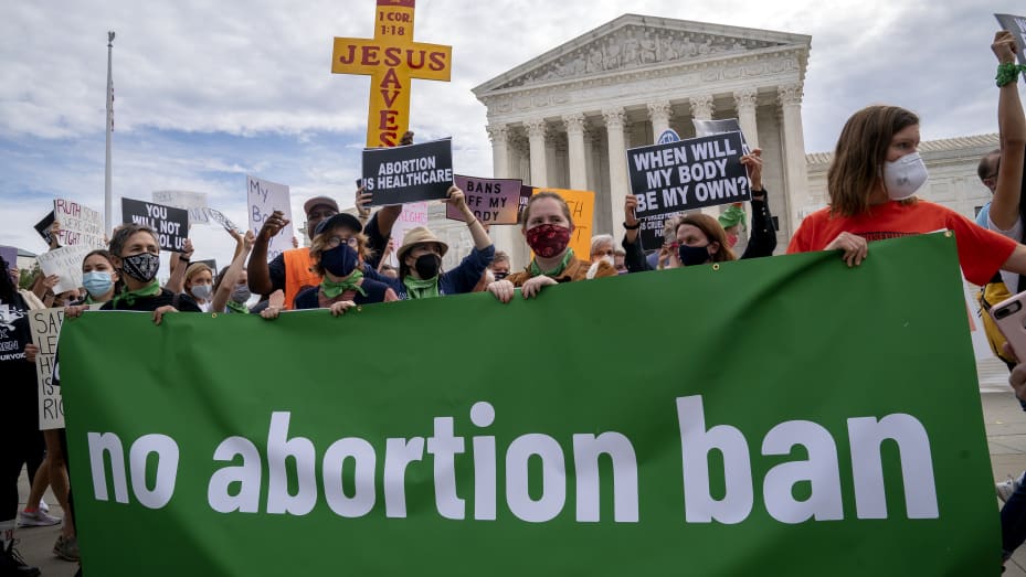US Supreme Court to take up Texas abortion law case next month