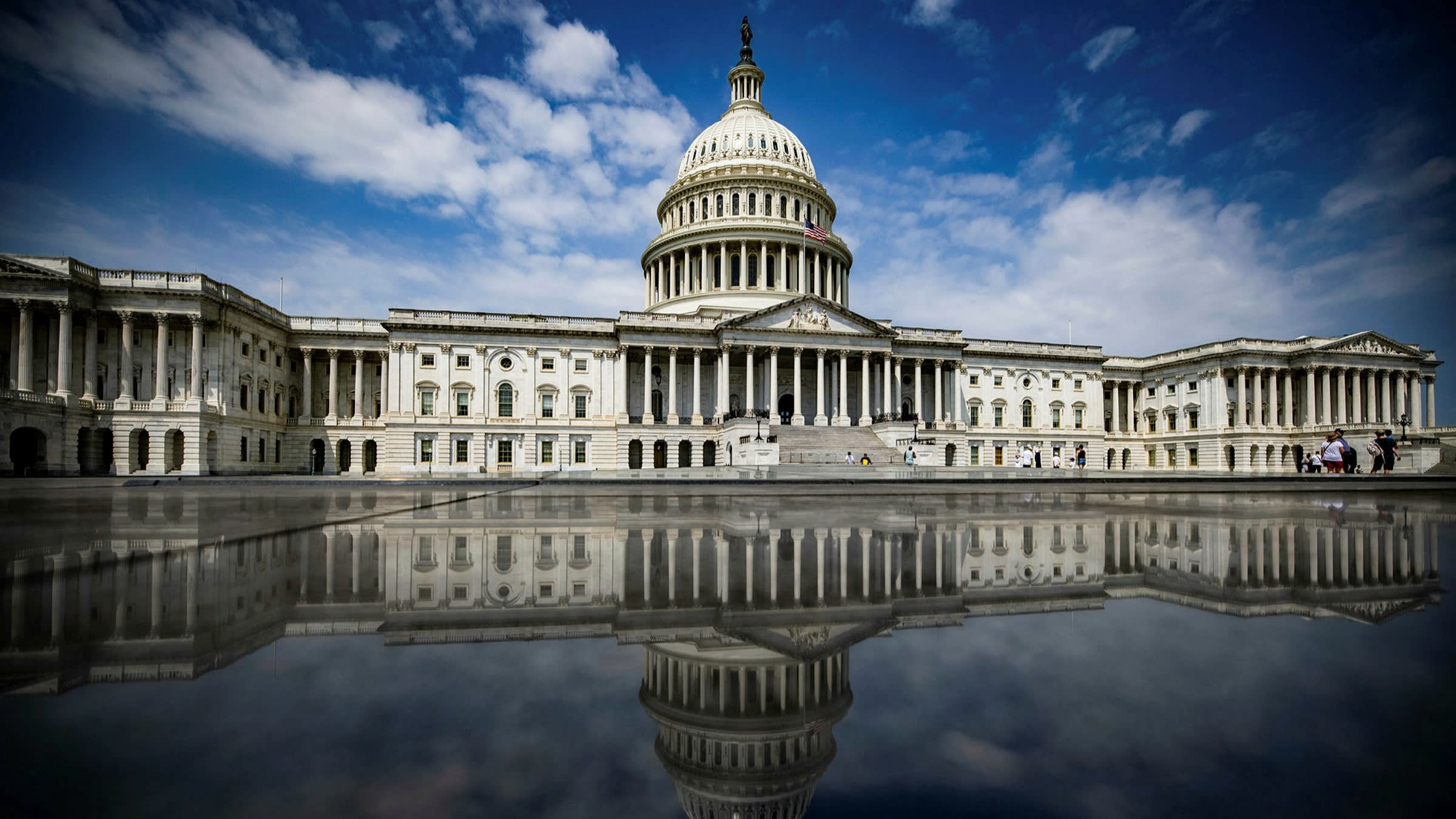 US Congress passes $1tn infrastructure spending package