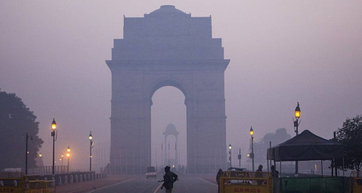 Delhi schools and colleges closed amid worsening air pollution