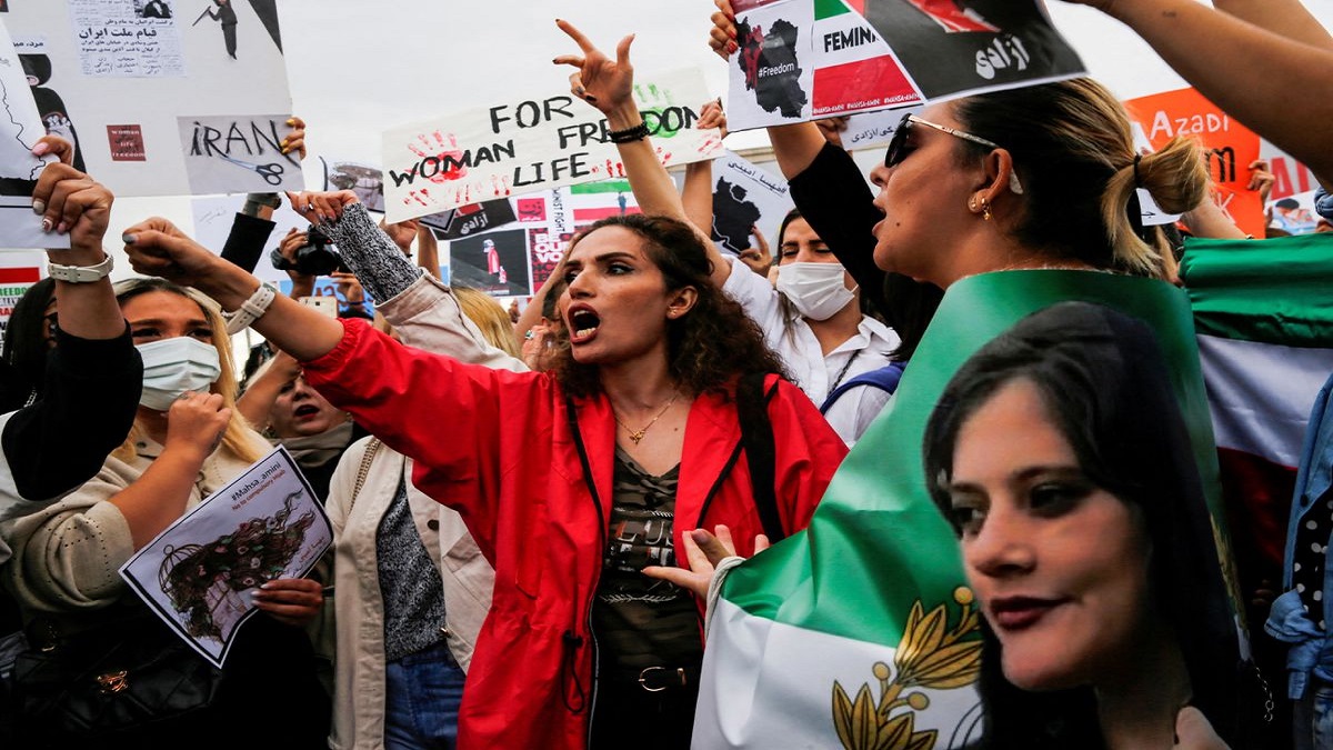 Iran Court executed the first anti-government unrest