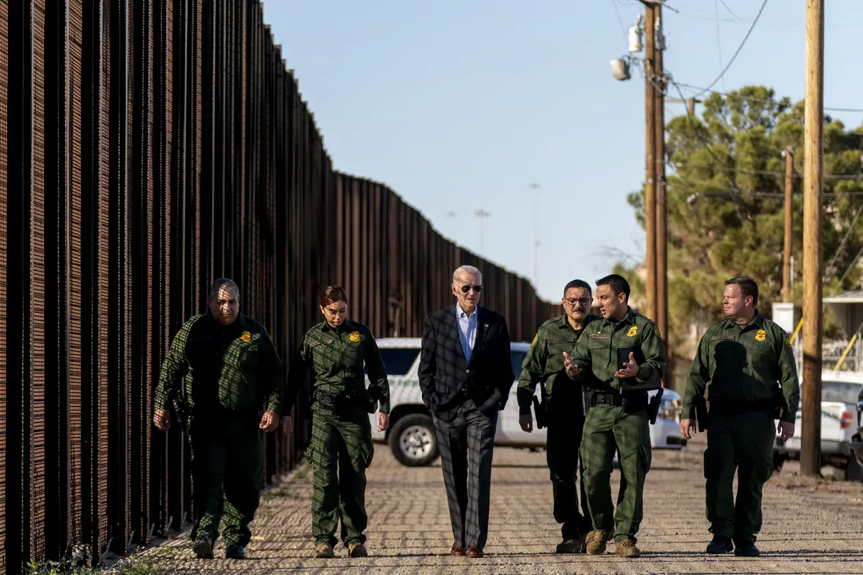 President Biden commits to close the border if granted authority
